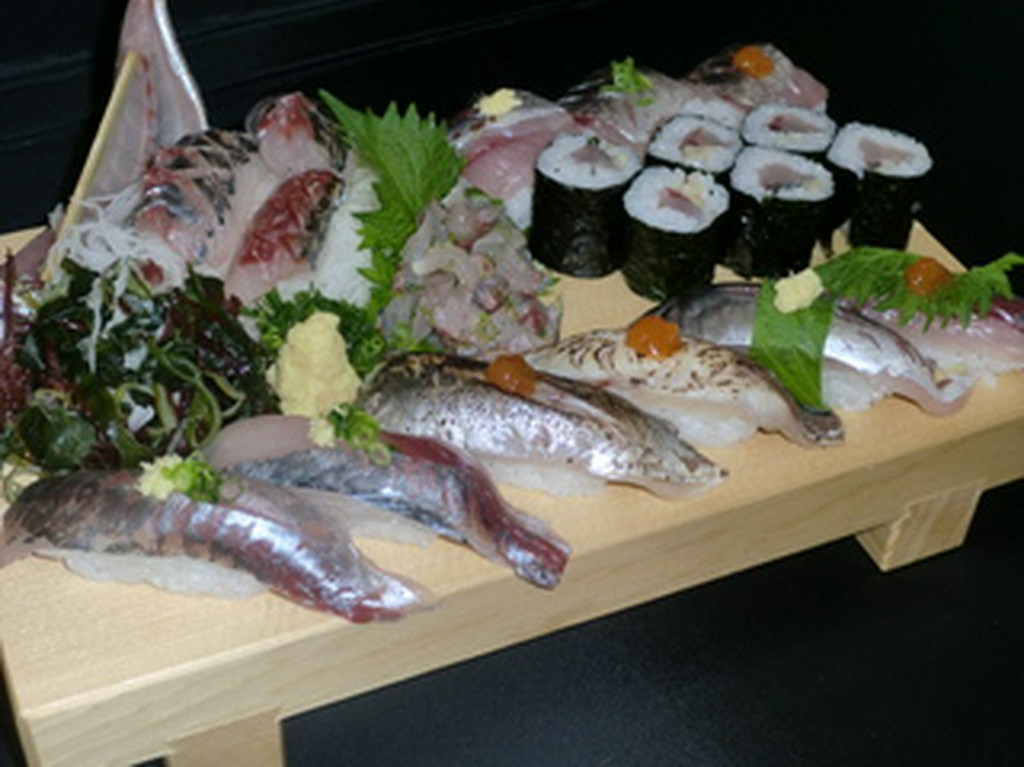 沼津を食う　アジ三昧