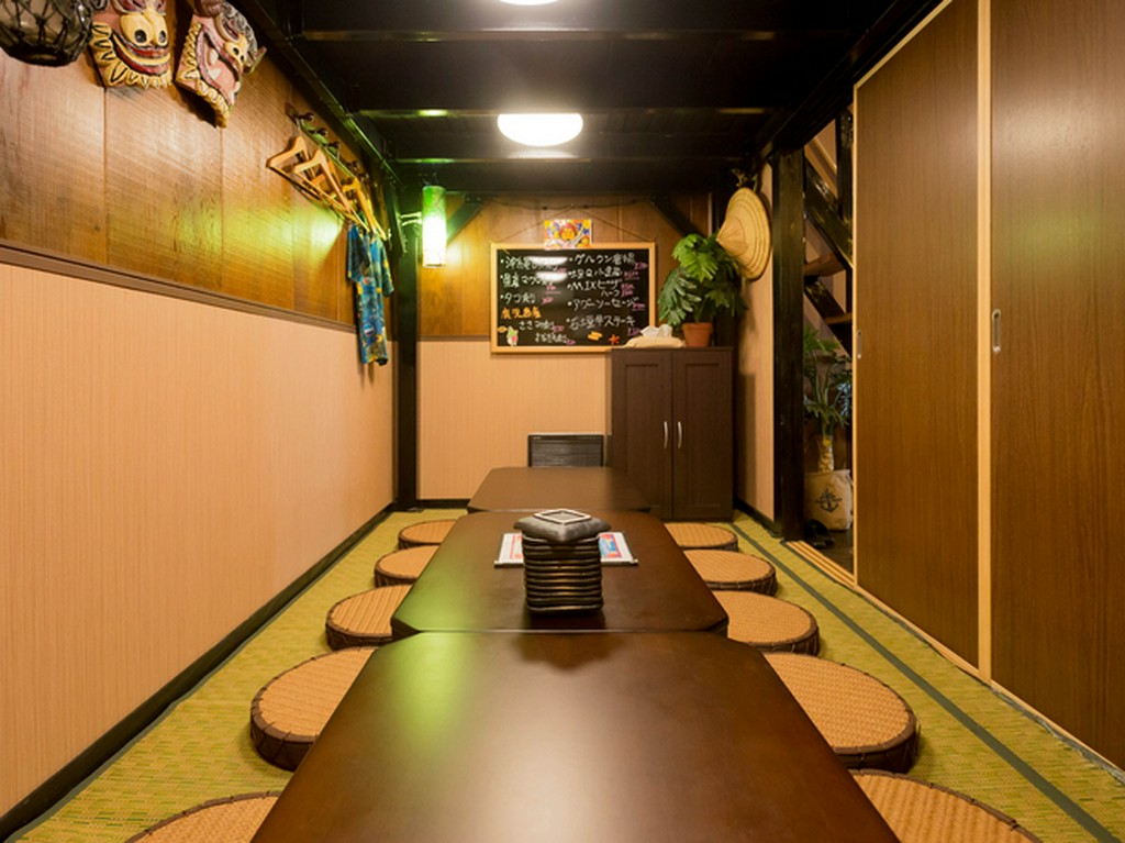 2014年6月リニューアルで個室を完備。家族連れにおすすめ