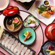 ・先付
・のど黒造りとしゃぶしゃぶ
・金沢名物「じぶ煮」
・八寸
・白御飯
・香の物
・水物