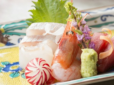 お刺身盛合せ（一人前）