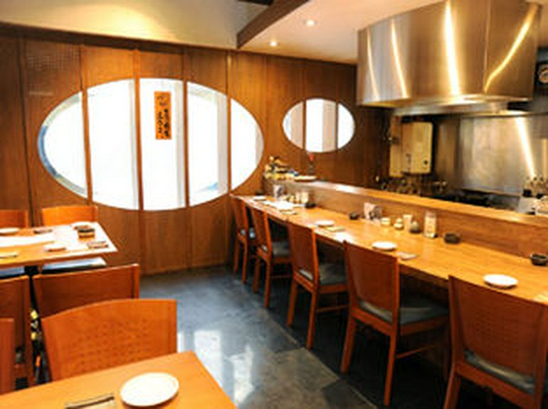 伊達鶏と鉄鍋のお店