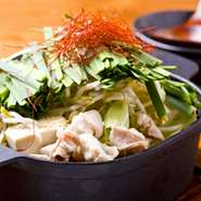 ボリュームたっぷりやさしい味の健康もつ鍋です。