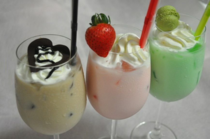 新作 アムールオリジナルカクテル