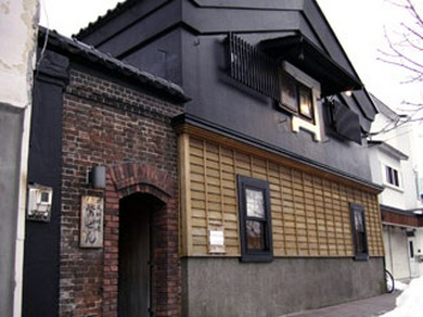 観光名所、明治館向かい