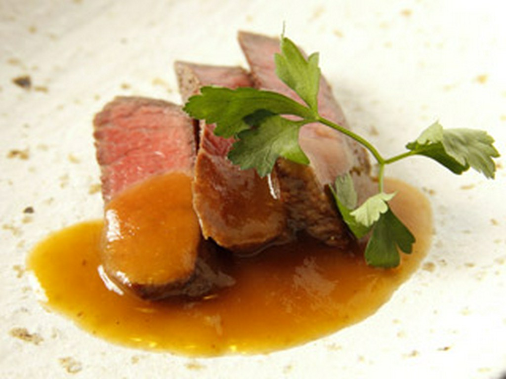 牛ヒレ肉のステーキ