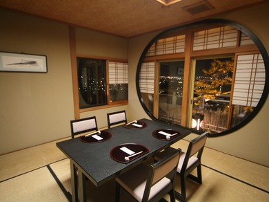 函館の夜景を眺めながら、大切な方とのお食事を