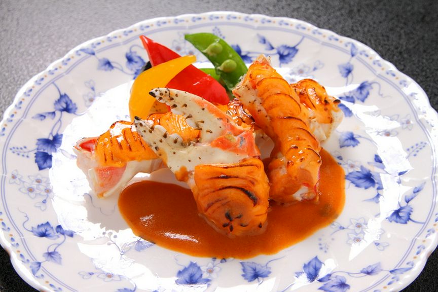 和洋折衷の新しい会席料理