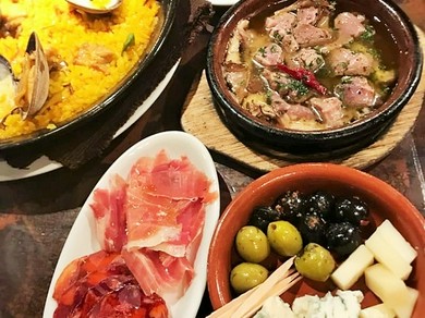 今年はおしゃれにスペイン料理で歓送迎会！飲み放題つきコースも