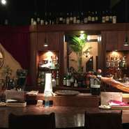 こだわりの空間に、自慢のスペイン料理！本格スペイン料理は珍しいお料理も。インスタ映えも◎豊富なワインやカクテルを楽しみながら、思い出の女子会を★