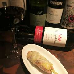 【月光の新名物！焼鳥】ブルーチーズつくね～スパニッシュの赤ワインによく合います！