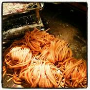 化学調味料を極力使用せず、体に優しく、なおかつ美味しく、そしてリーズナブルなお料理を提供できますように心がけております。