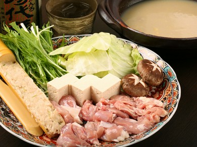 【絶品スープにジューシーな鶏肉がたっぷり!ボリューム抜群、二人前~】水炊き(コラーゲンたっぷり鍋)
