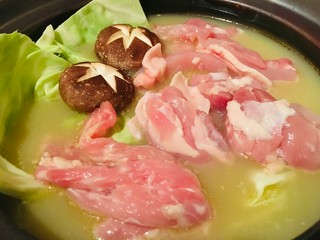 ◆其の二　鶏肉を楽しむ（鳳では、桜姫鶏を使用）