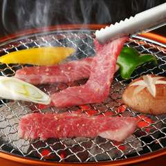 贅沢な食材を低価格でご奉仕中！