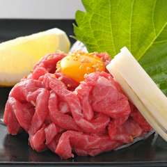 桜ユッケ（馬肉）
