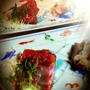 米沢牛にトリュフやフォアグラ・・・鮭児や矢柄といった貴重な魚も創意工夫を凝らし当店ならではの味わいでお召し上がり下さい。