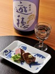 赤身のランプにはフロマージュブランソース(左)を希少なイチボは醤油で照りをつけて本ワサで・・・