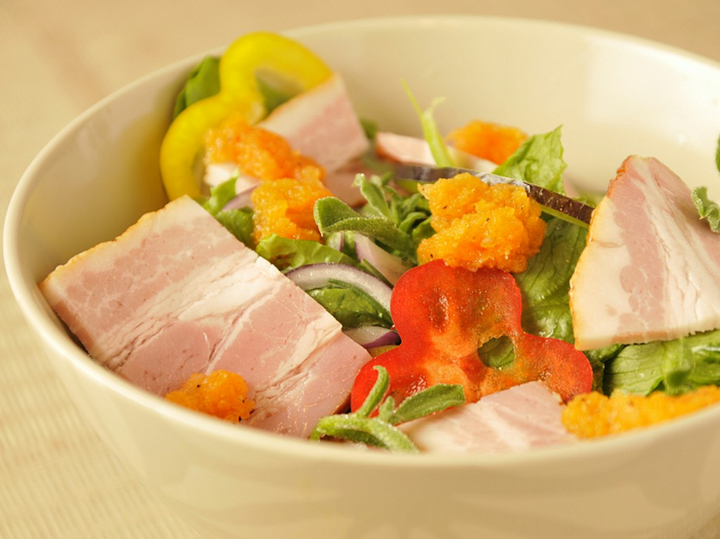 出来たてベーコンサラダ