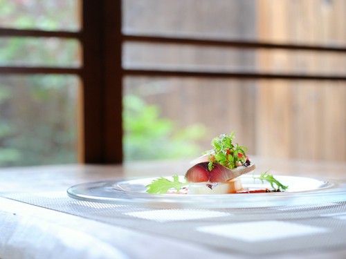 特別な日や接待などにも最適な個室をご用意