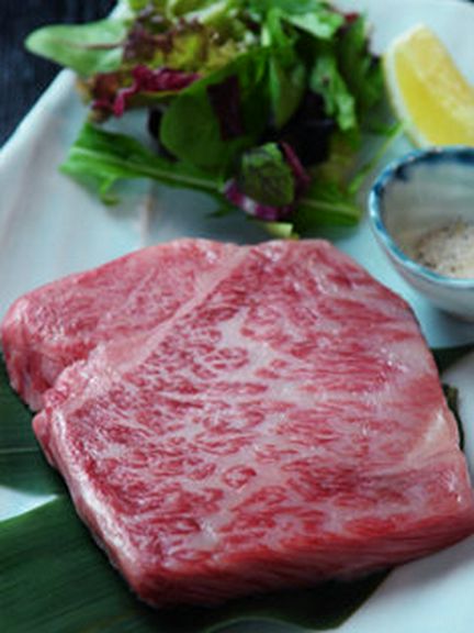 黒毛和牛ステーキ150g（A4ランク使用）