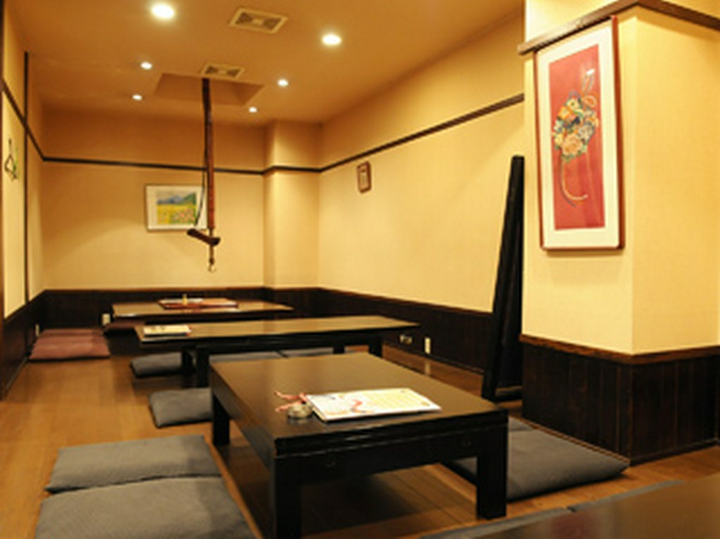 お座敷は30席。ご宴会にご利用ください