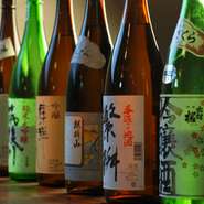 久留米近郊の地酒。北は東北の酒まで幅広く取り揃えております。
