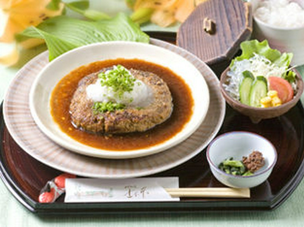 阿蘇谷和風ハンバーグ