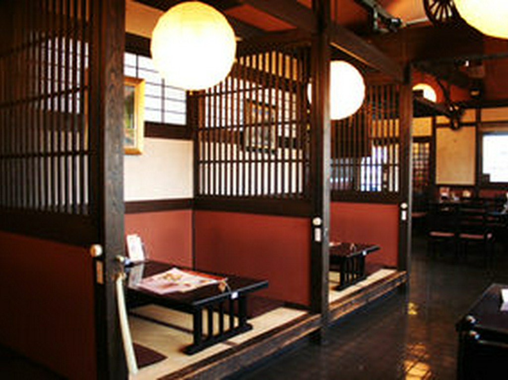 落ち着きの店構え