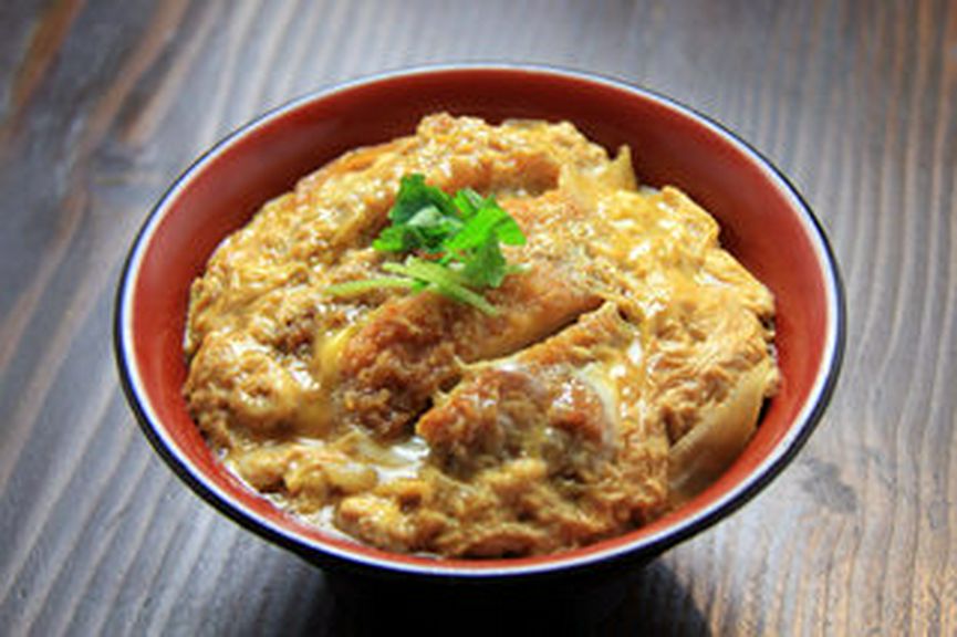 誰からも好かれる、うまさ満載の和食定番メニュー、丼