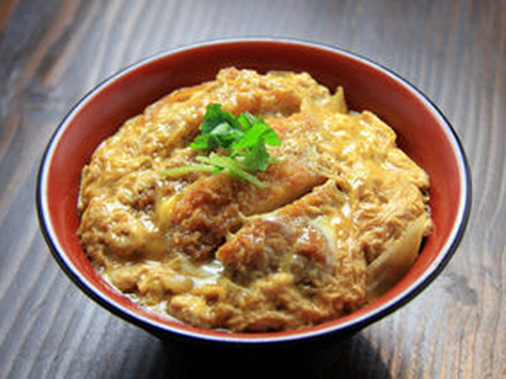 誰からも好かれる、うまさ満載の和食定番メニュー、丼