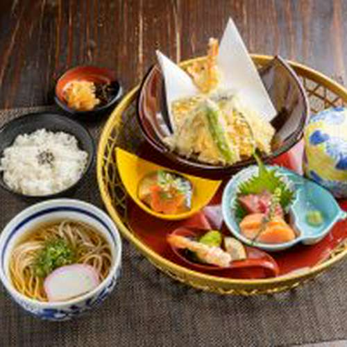 信濃路 鳴神店 和歌山市その他/そば | ヒトサラ