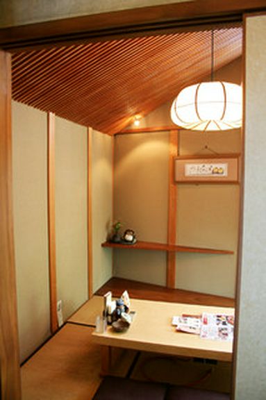 落ち着きの店構え