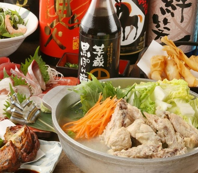 飲み放題は充実の100種以上。 2名様から80名様まで個室でご用意致します。