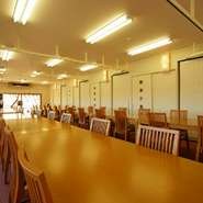 広々としたスペースで宴会を楽しめます。カラオケ付です！
