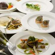 オードブル　2品
本日の魚料理
お口直しのグラニテ
本日の肉料理
デザート
珈琲 

