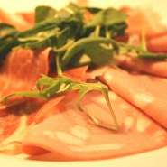 open11:30close24:00 年中無休　