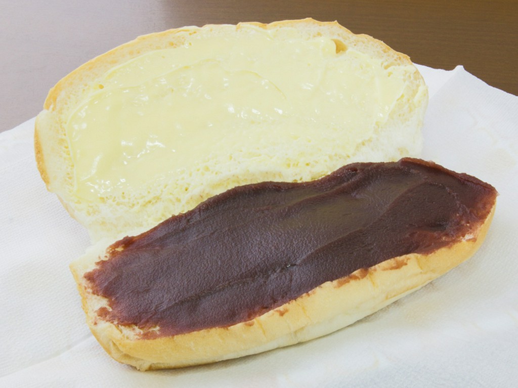 偶然から生まれた大人気メニュー「アンバターサンド」