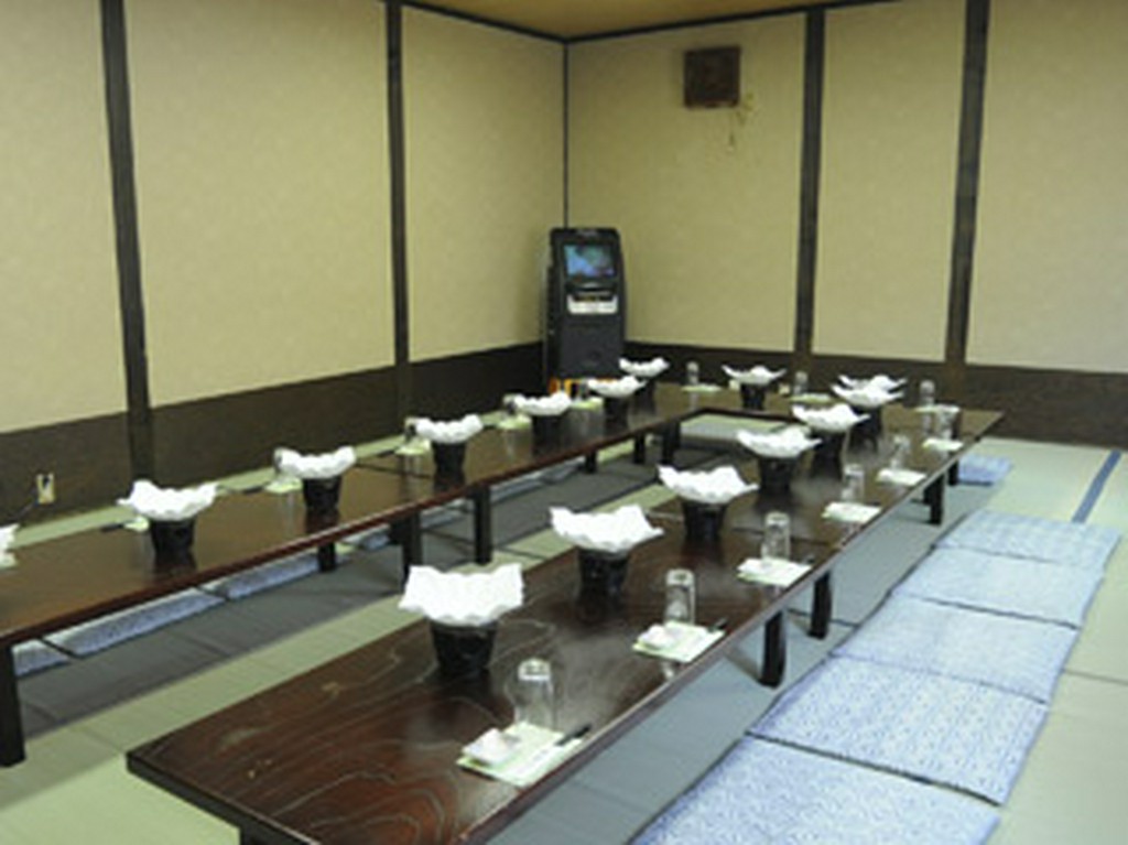 2F座敷　カラオケ　25名様まで