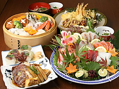 旬の食材を使用したコースメニューが豊富