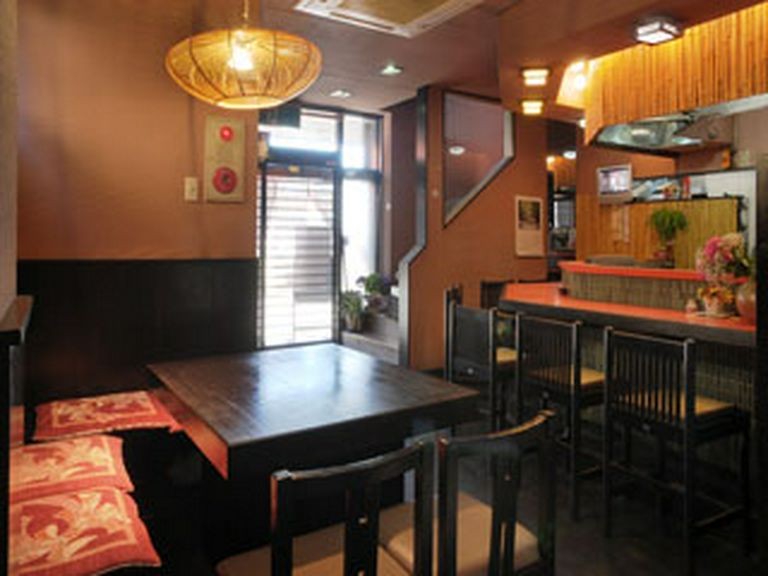 有名料亭で修行をした料理人が創る四季折々の味をご堪能下さい。