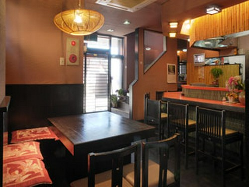 有名料亭で修行をした料理人が創る四季折々の味をご堪能下さい。