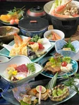 ご家族、ご親族の節目の食事会　テーブル席　送迎バス　しっかりとした日本料理をご提供させて頂きます。