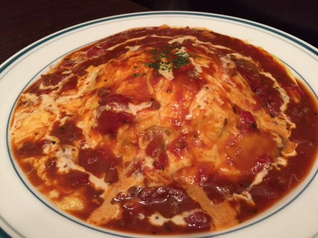 とろとろ卵のオムライスランチ