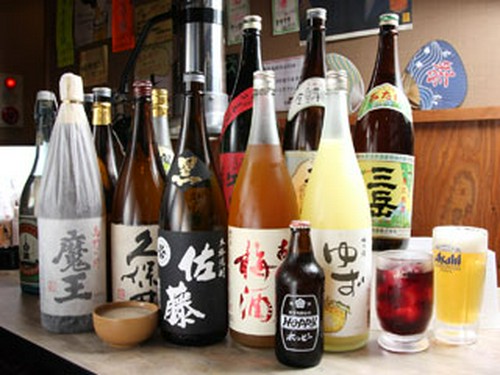 焼酎や果実酒も充実してます。もちろんホッピー、ハイボールも。