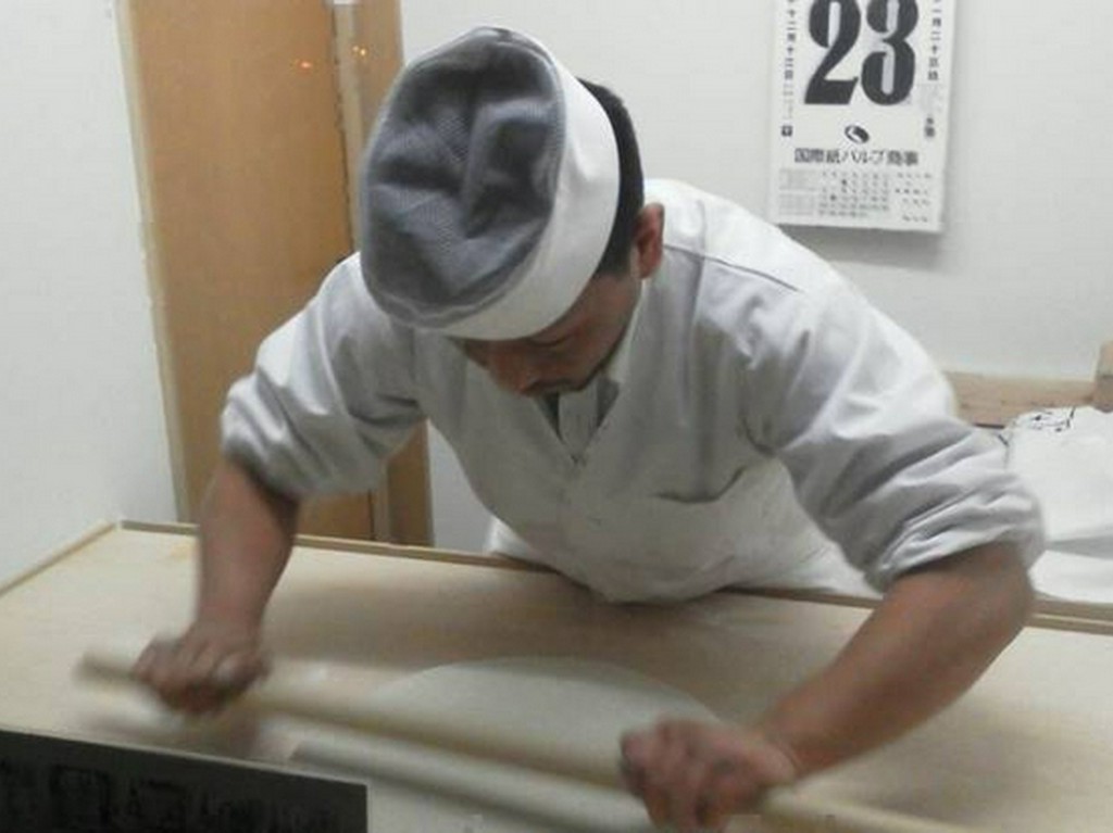 毎日心を込めてそばを作ってます