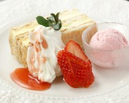 季節ごとにこだわりのケーキをご用意致します。