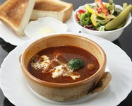 旨味染み出るブラウンチキンシチューです。