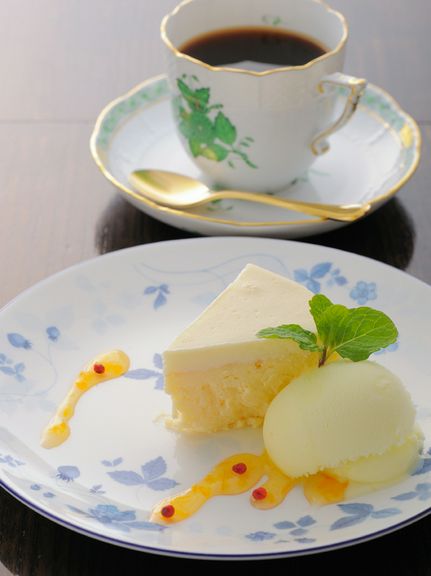 ケーキセットのご用意もございます。