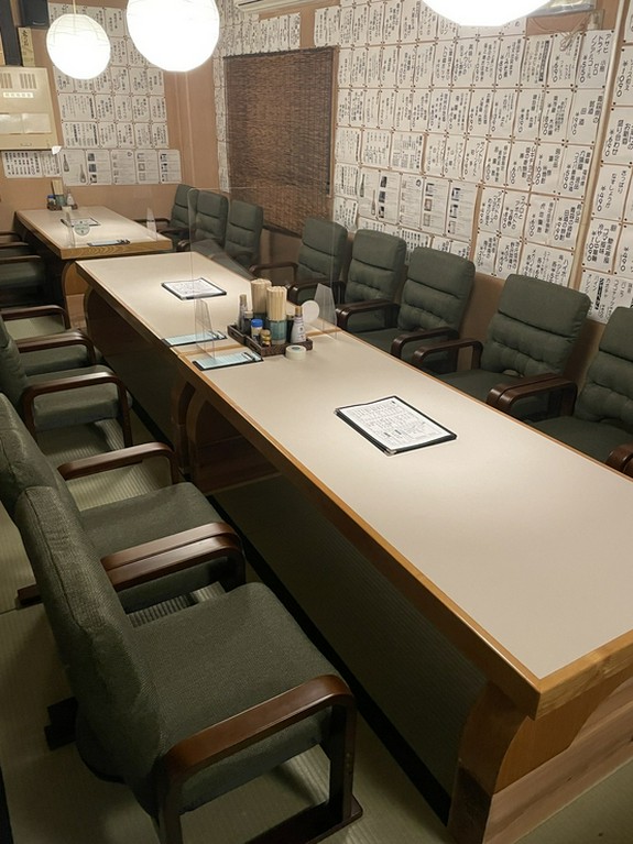 お座敷(全て座椅子)