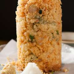 創業から半世紀の歴史を誇る、老舗の味を楽しめます